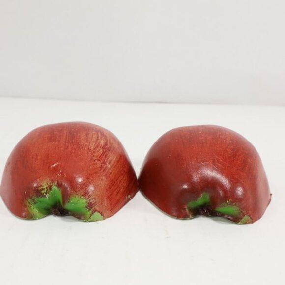 4 Vintage Apple Half Refrigerator Magnets Fridge Food Decor Life Like - Picture 5 of 8